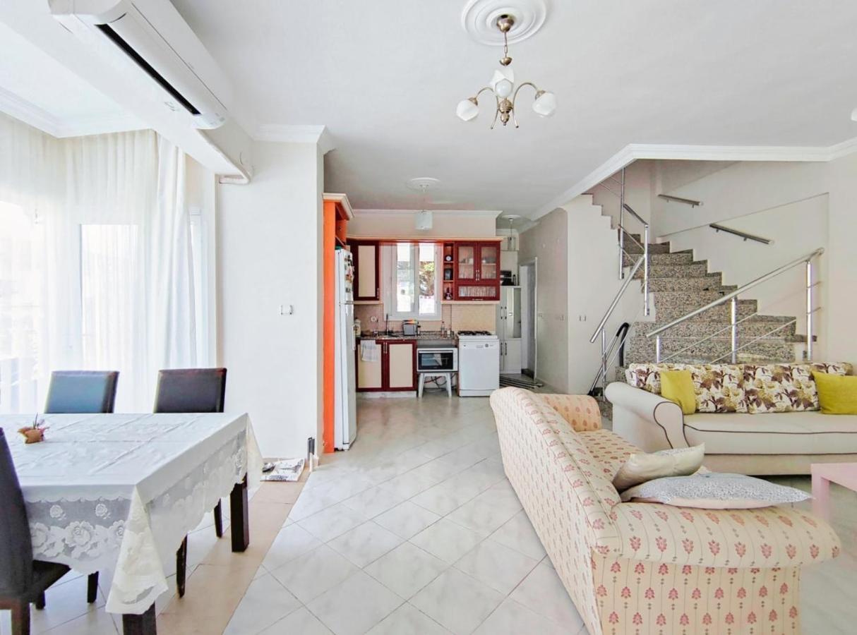 Enjoy The Cesme Bed & Breakfast Exterior photo