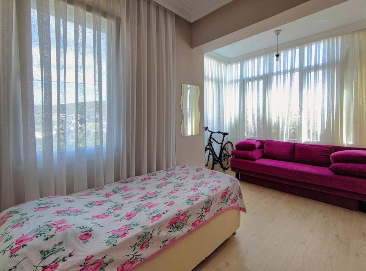 Enjoy The Cesme Bed & Breakfast Exterior photo