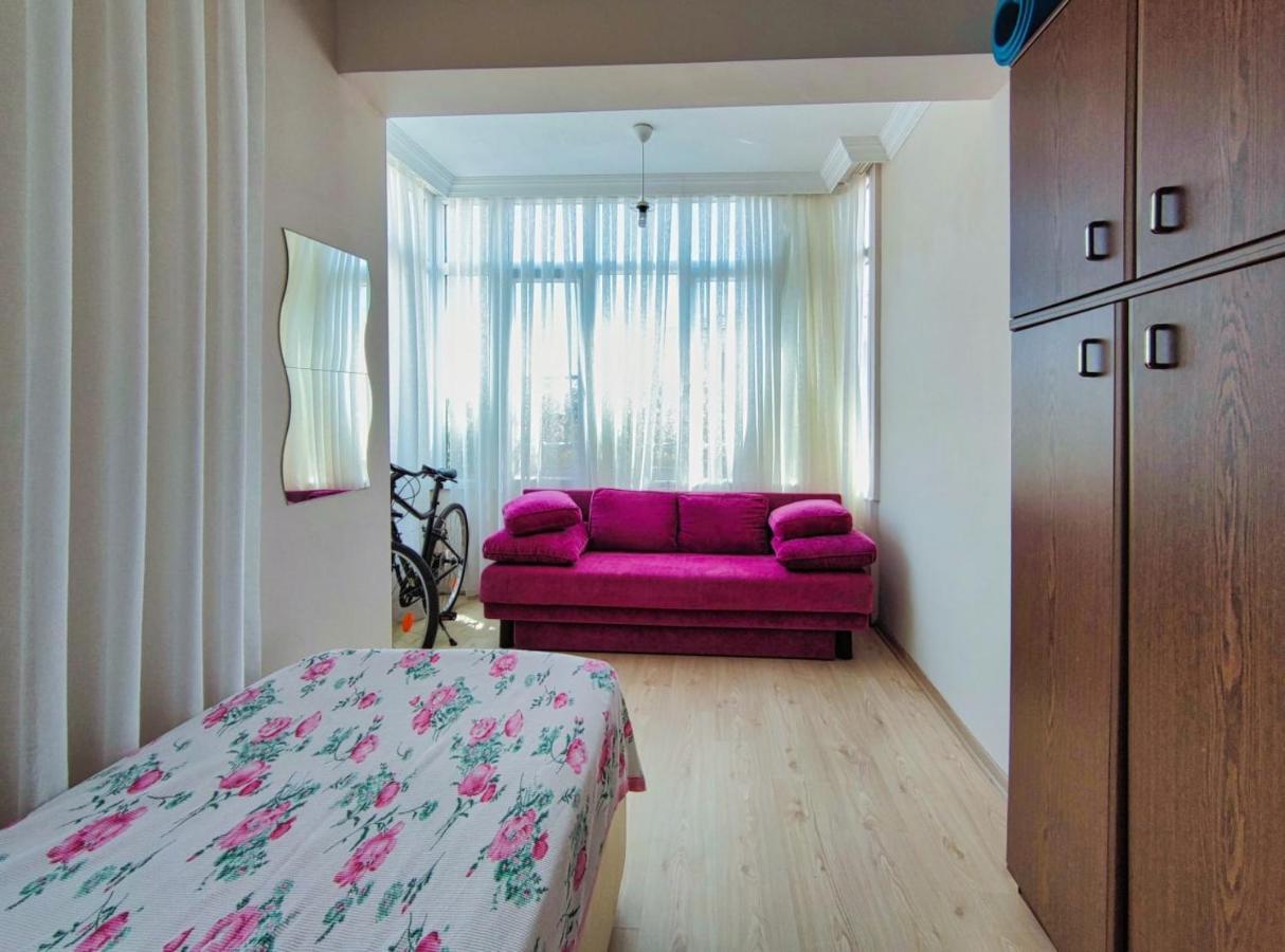 Enjoy The Cesme Bed & Breakfast Exterior photo