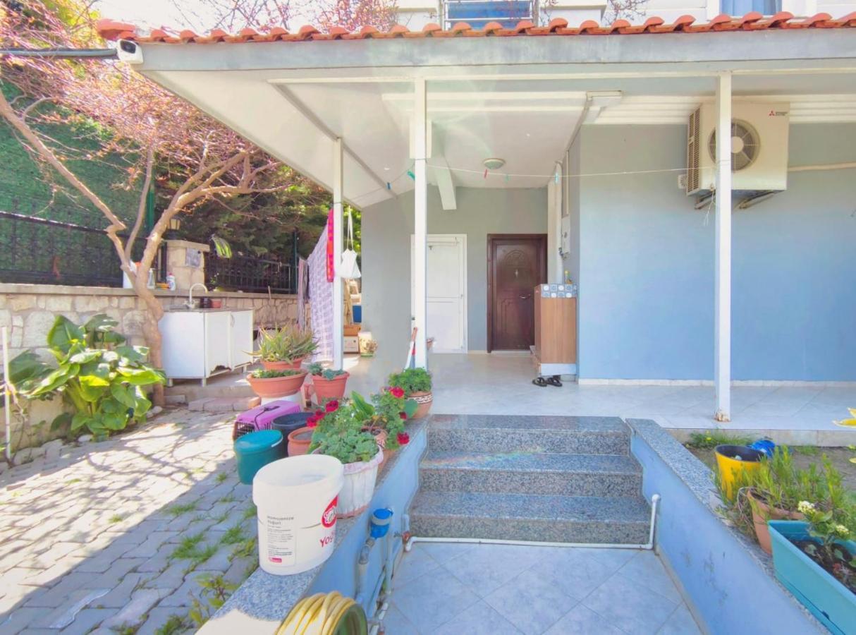 Enjoy The Cesme Bed & Breakfast Exterior photo